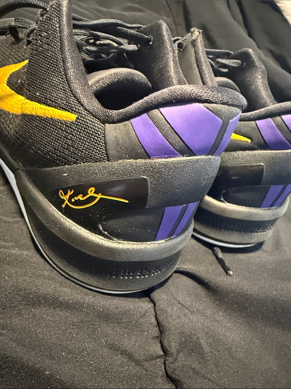 Kobe - Picture 7 of 8
